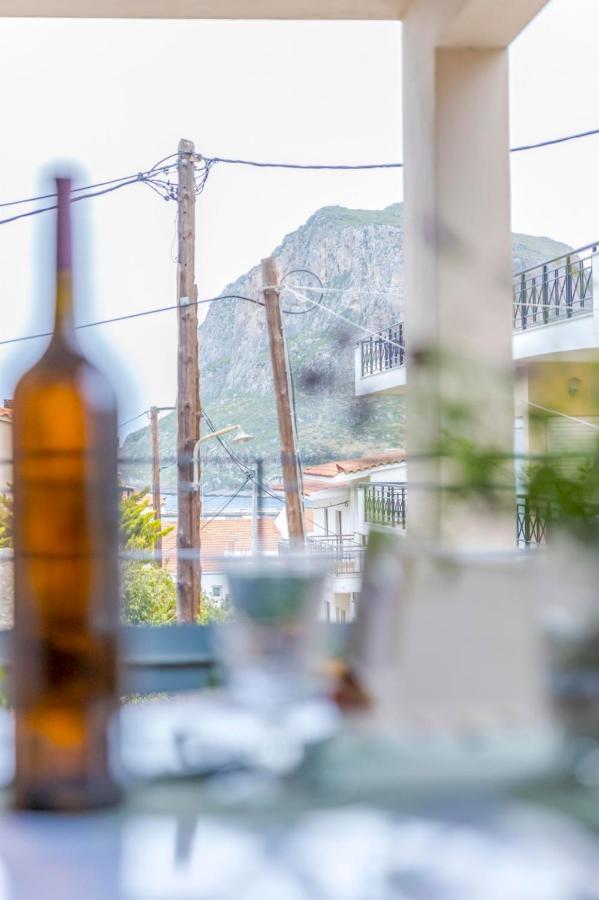 Monemvasia Modern Flat With Partial View Esterno foto