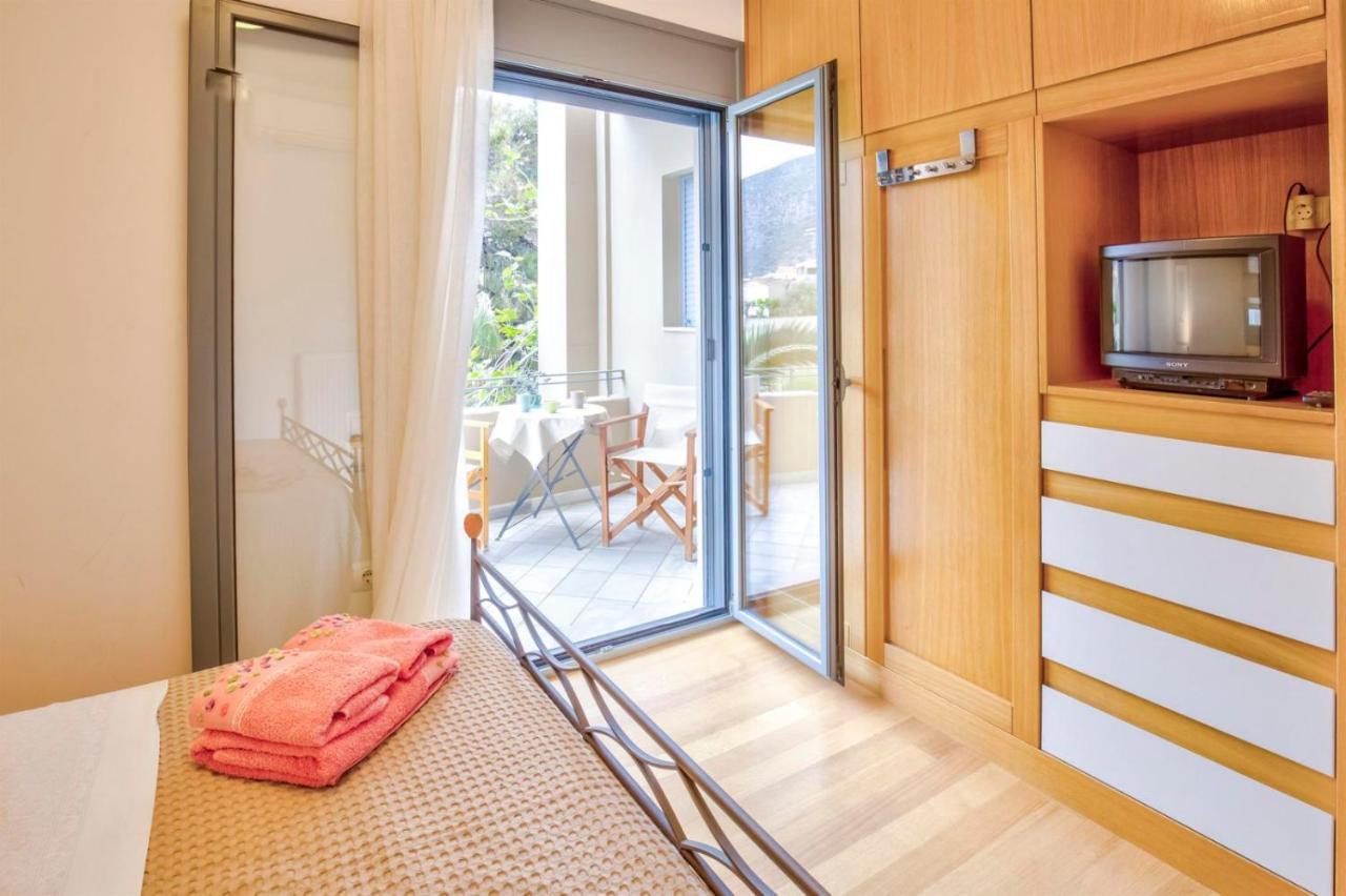 Monemvasia Modern Flat With Partial View Esterno foto
